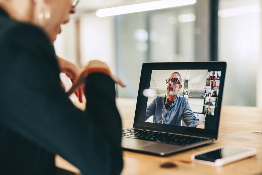 video consultation with Korean plastic surgery clinic