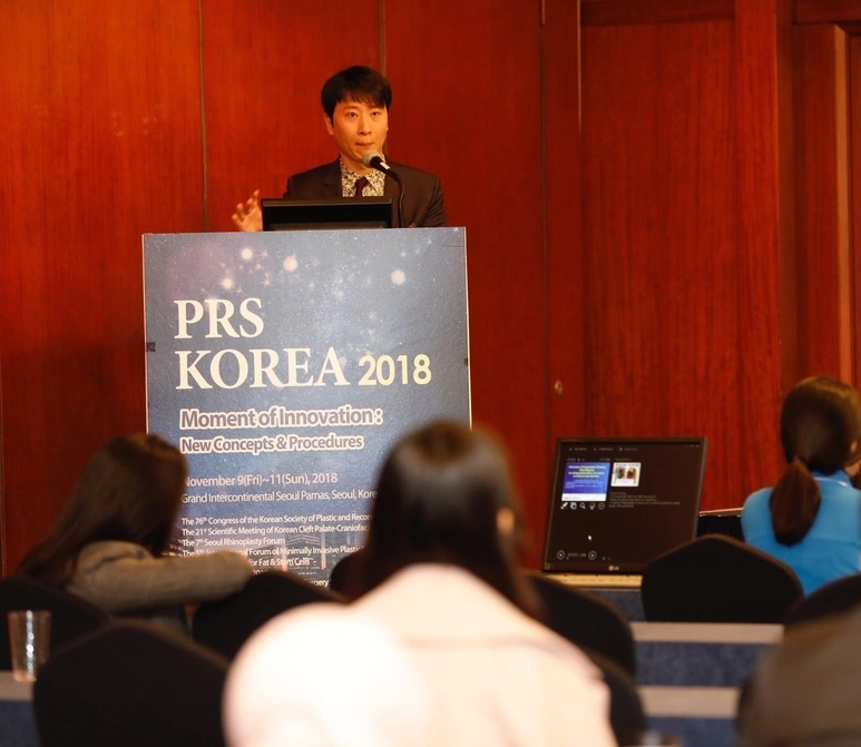 best facelift doctor in Korea
