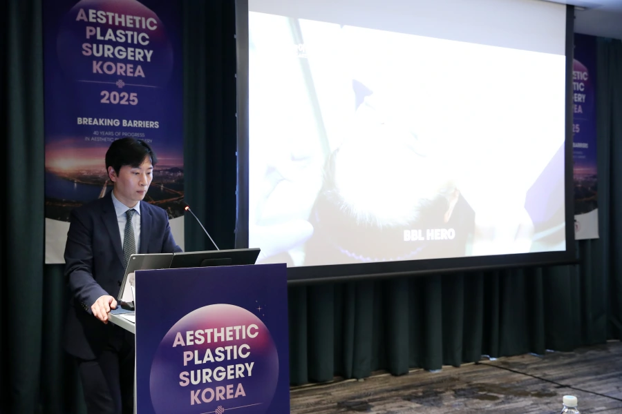 Dr. Park lecture about BBL SkinTyte Korea